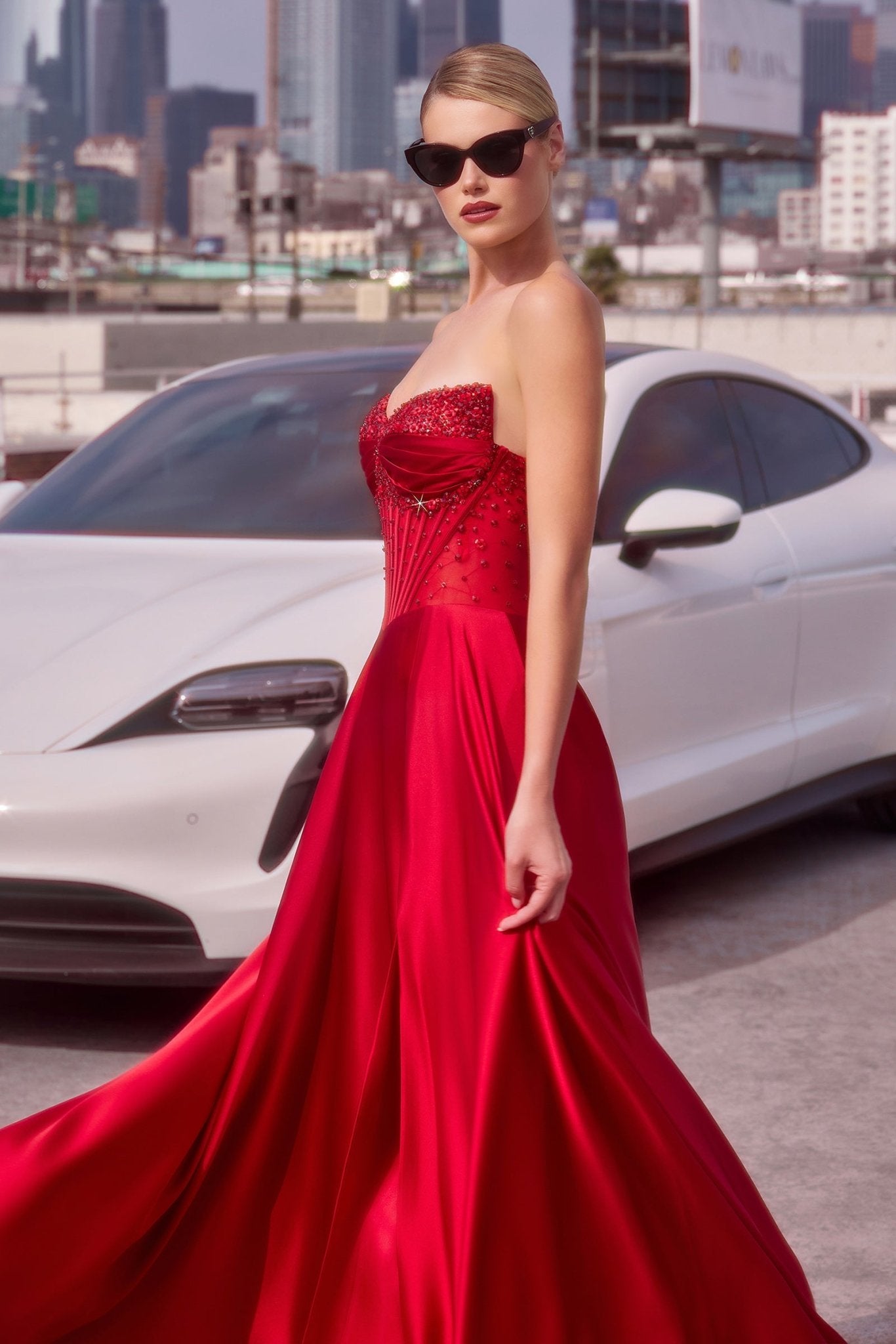 Krátke šaty na ples - CD297